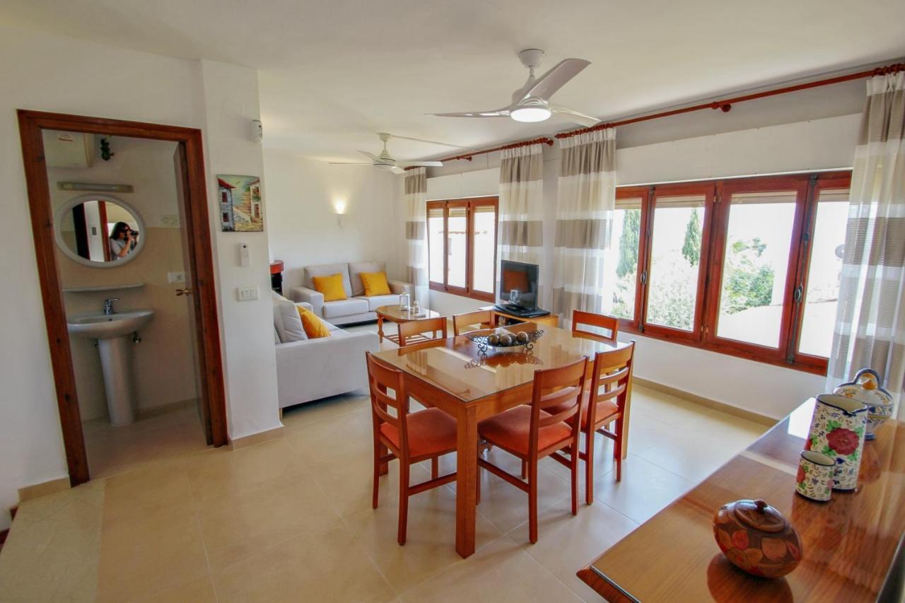 Tere - Holiday Home With Private Swimming Pool In 칼페 외부 사진
